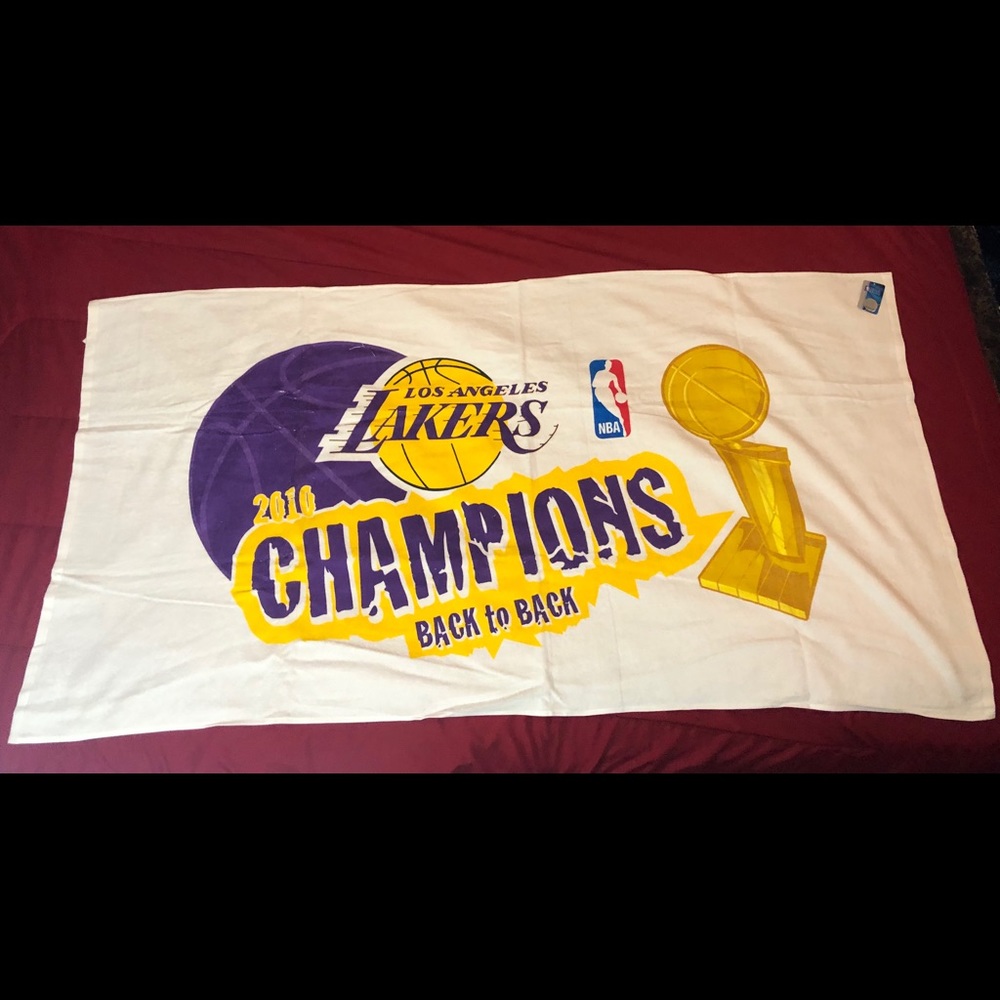 Vintage Kobe Bryant and LA Lakers Beach Towel